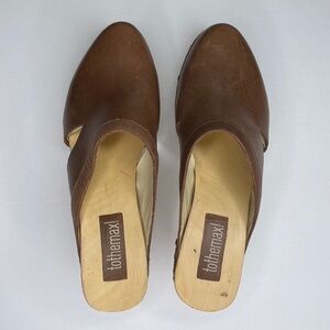 To The Max wood clogs women’s size 9 nine vintage GUC
